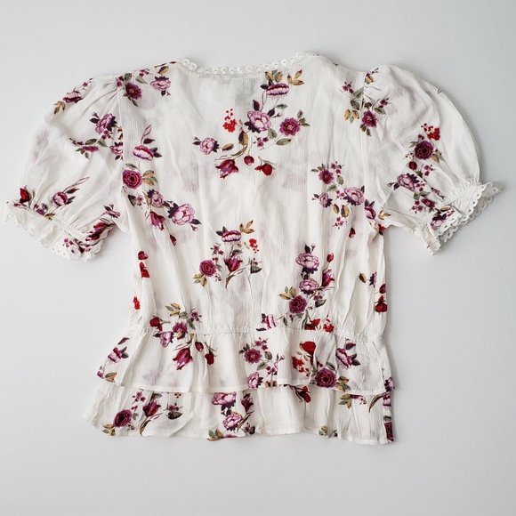 AMERICAN RAG Puff Sleeve Wrap Floral Top - Picture 5 of 9